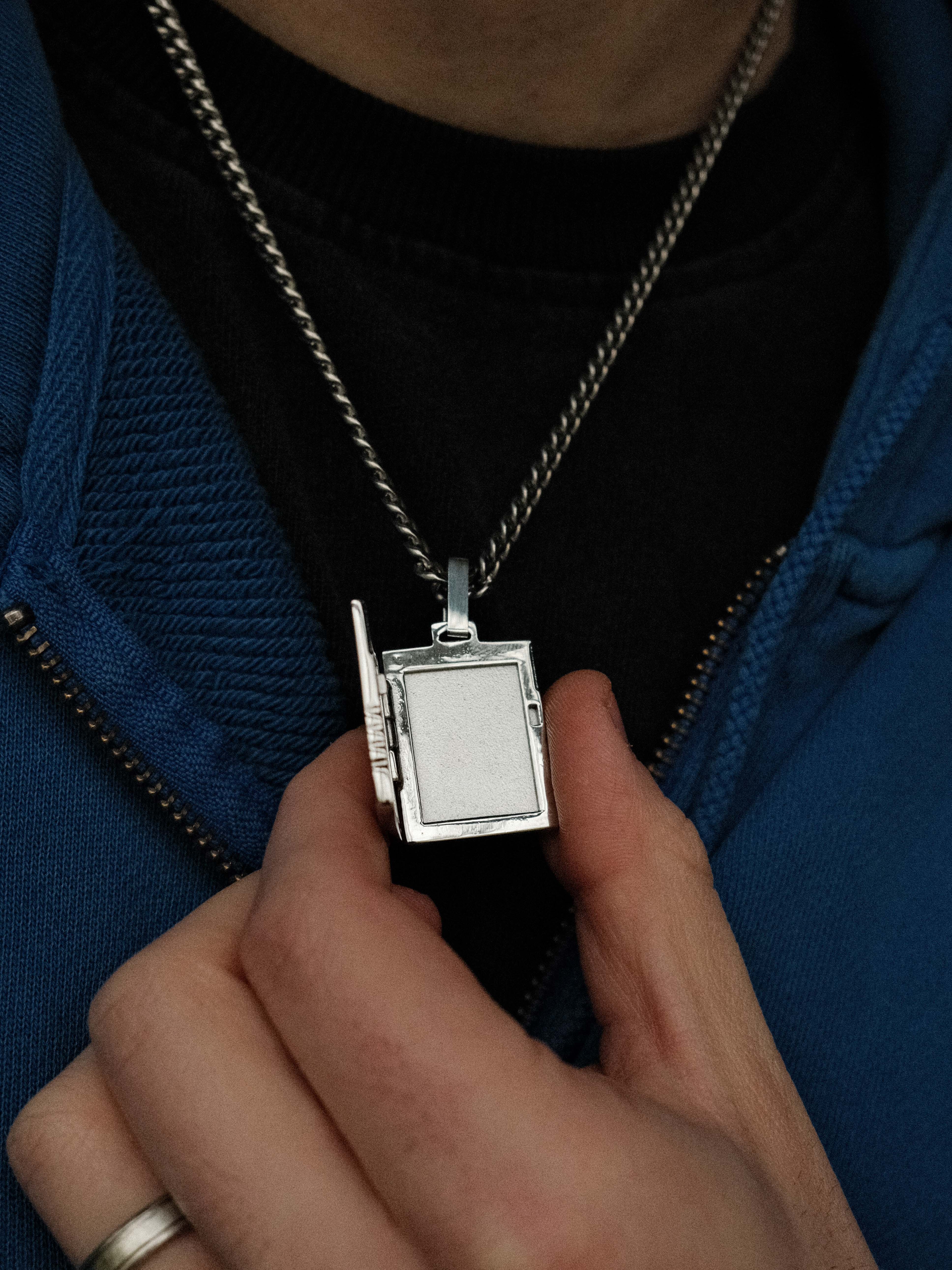 Memory Card Locket - Image 8